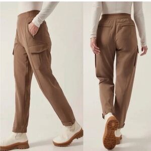 Athleta Endless High Rise Cargo Pant Tan 10